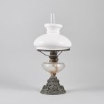 1210 1273 PARAFFIN LAMP